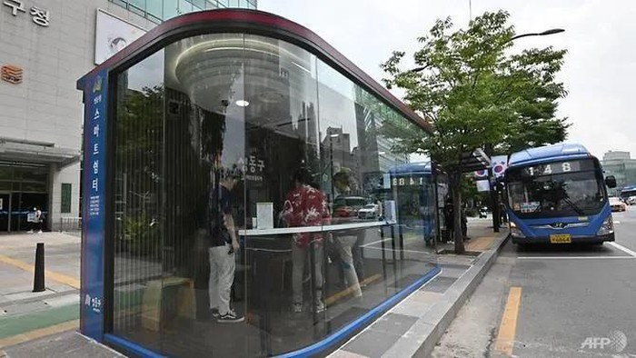 các phòng chờ kiểm tra thân nhiệt tại Hàn Quốc